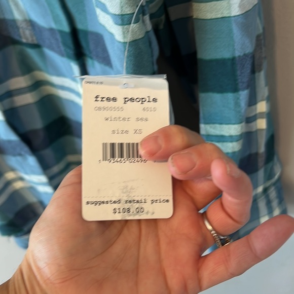Free People | Loveland Plaid Frayed‎ Hem Shirt *NWT xs - Picture 5 of 9